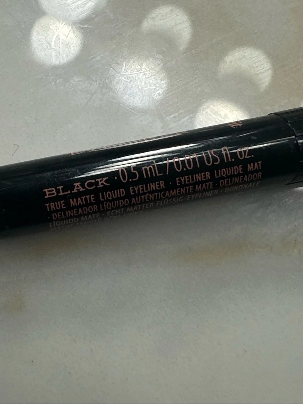 Benefit Roller Liner Black Liquid Eyeliner Pen MINI SIZE